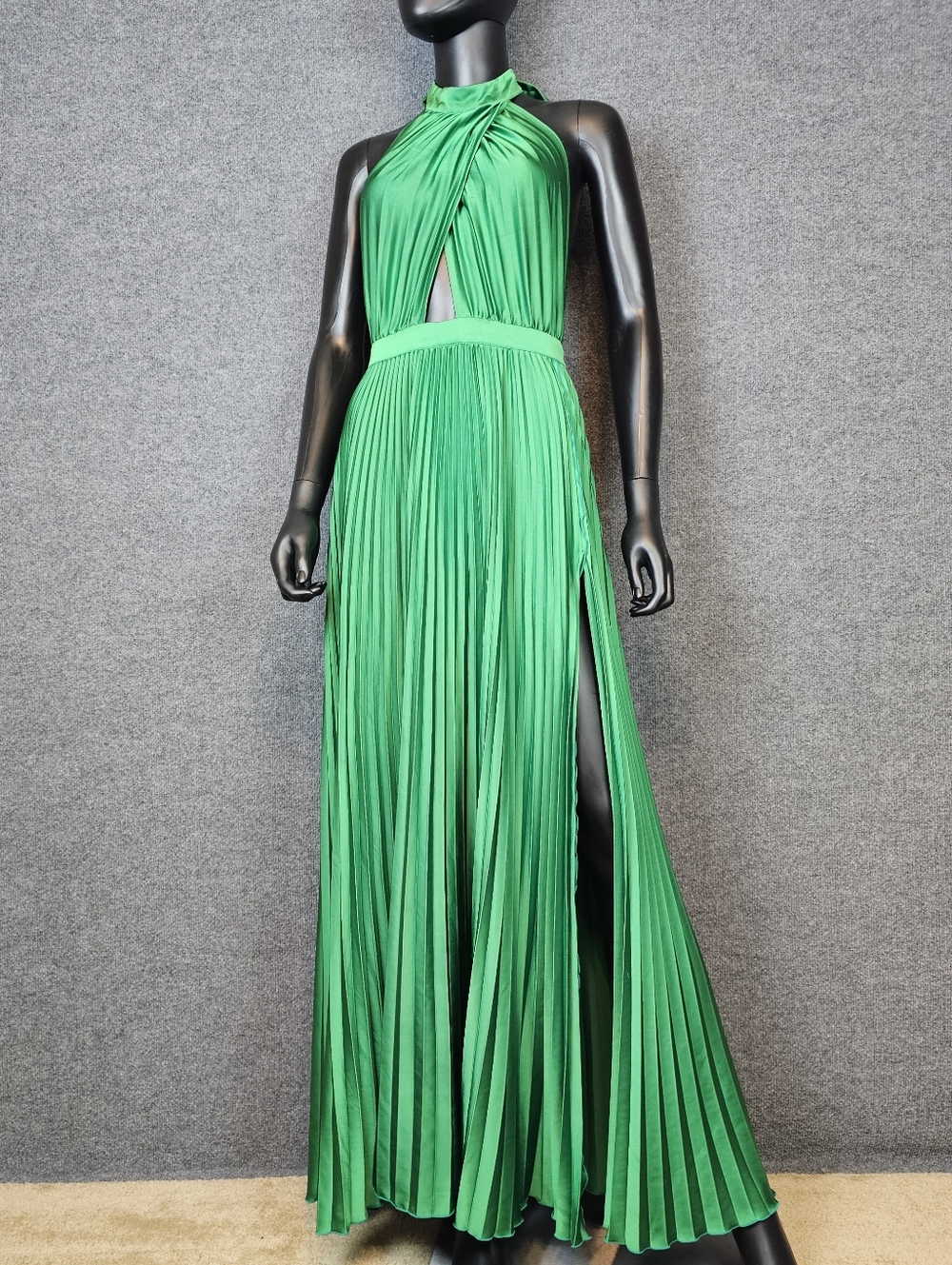 L'IDEE Sz10 Emerald Green Pleated Satin Halter Renaissance Cocktail Evening Gown